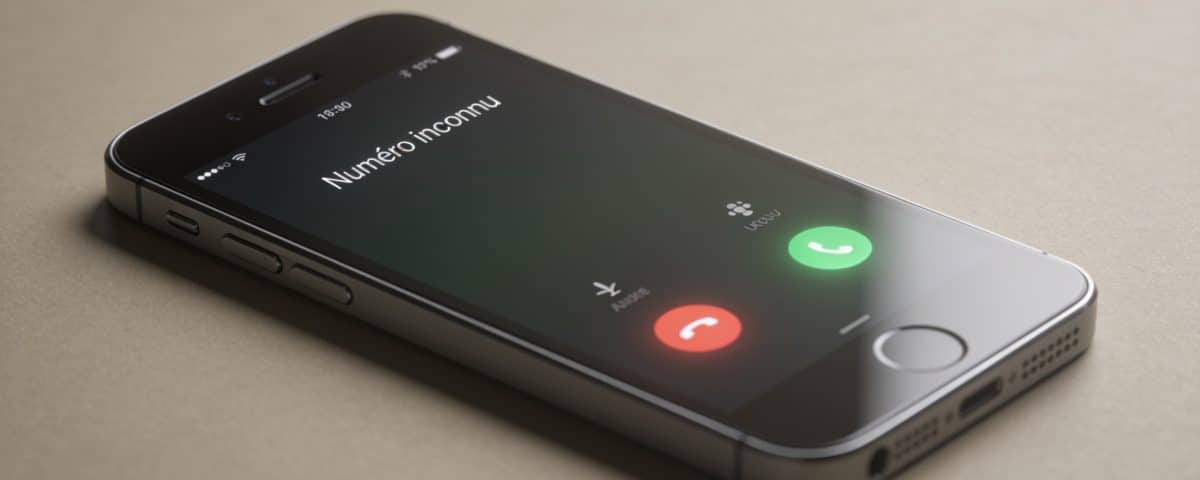 Telephone portable affiche un appel entrant numero inconnu