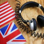 Voix off en anglais américain ou britannique